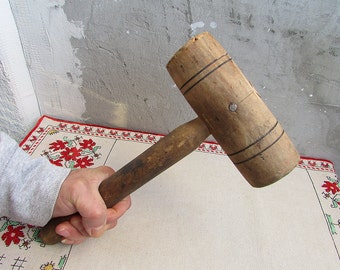 Vintage Holz Mallet, Holz Gabel Hammer, Vintage Holz Arbeitswerkzeug, Holz handgedreht primitives Werkzeug, Landhaus Werkzeug