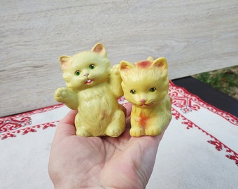 Vintage Cute Rubber Cat Toys 1970s, Soft Rubber Kitten Toys, Baby Bath Toy, Retro Rubber Doll, Soft Squeaky Cat, Collectible Toy, Animal Toy