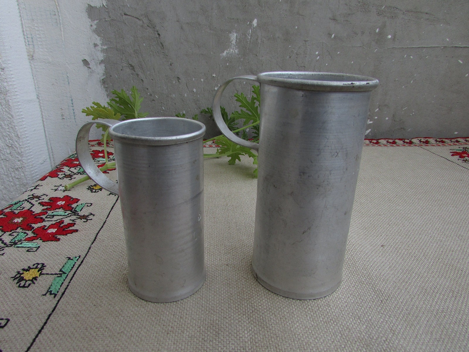 Vintage 0.05 and 0.1 Liter Measure Aluminum Mugs 70s, Small