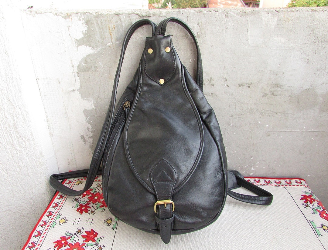 Vintage GUCCI Black Patent Leather One Shoulder Backpack Bamboo Zip Pulls  As Is