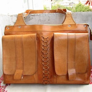 Vintage Genuine Leather Shoulder Handbag, Unisex Brown Real Leather Bag, Patent Brown Leather Travel Bag, Weekend or Overnight Bag, Tote Bag