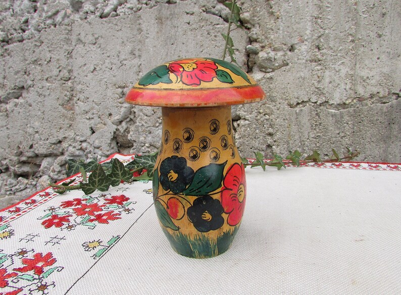 Vintage Hand-Painted Wooden Mushroom Box, Russian Folk Art Toy image 2