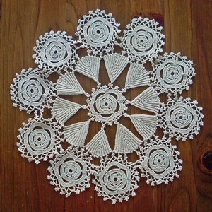 Vintage Crochet Doily’80, Handmade Crochet Beige Cotton Tablecloth #2, Round Crochet Doily, Shabby Chic Home Decor, Table Decoration