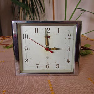 Vintage Mechanical Desk Alarm Clock Made in China 1970s, Retro Alarm Wind Up Clock, Collectible Mechanical Alarm Clock, Working Condition