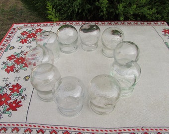 Vintage Saugnäpfe, 10er-Set Medizinische Glasbecher, Medizinische Werkzeuge, Glasgefäße Vakuummassage, Saugtherapie, Vintage Medizin