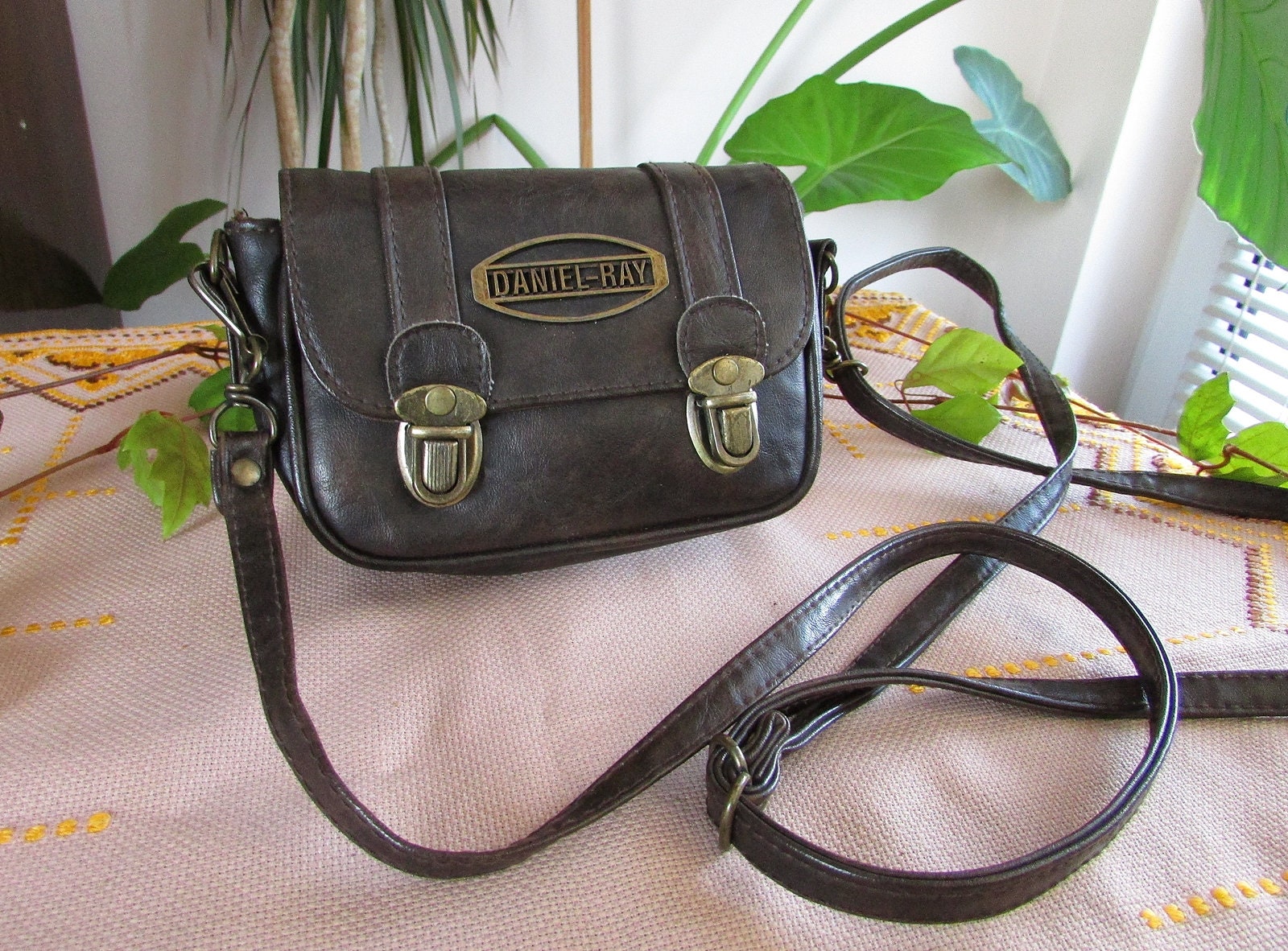 Dinkarville Begå underslæb sammentrækning Mini Faux Leather Handbag DANIEL RAY Artificial Leather - Etsy