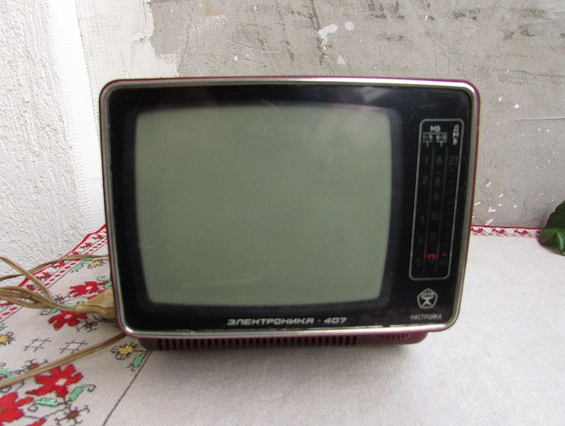 Vintage Analog Portable Russian Tv Model Electronica 407 Made - Etsy