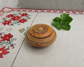 Salero de madera vintage girado a mano, salero de madera tallado a mano para especias, bodega de madera, soporte de sal y pimienta hecho a mano