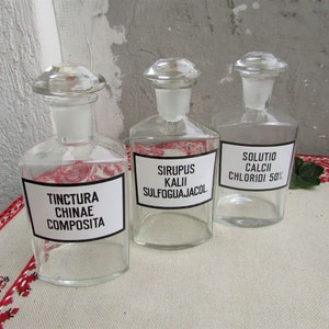 Set of Three Vintage 300 ml Apothecary Clear Glass Bottles with Stoppers, Chemistry Bottle, Pharmacy Medicine Bottle with Lid