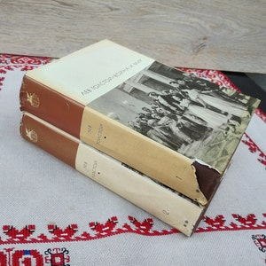 War and Peace by Leo Tolstoy 1 and 2 volumes, World Literature Library, Russian Literature, Book in Russian Language,Classic Literature Book