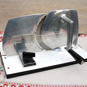 Vintage Jupiter Brotschneider: 1970er Jahre Küchenmaschine mit Kurbel