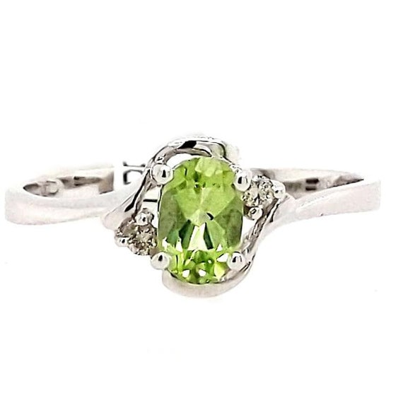 Everly - Peridot and White Gold