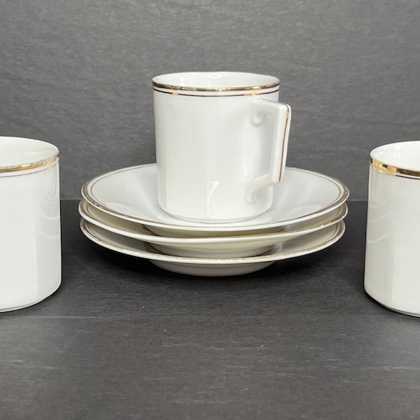 Krautheim & Adelberg Selb Bavaria Demitasse Cups and Plates.