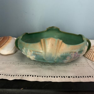 Roseville &quot;Cosmo&quot; design shallow planter FREE SHIPPING