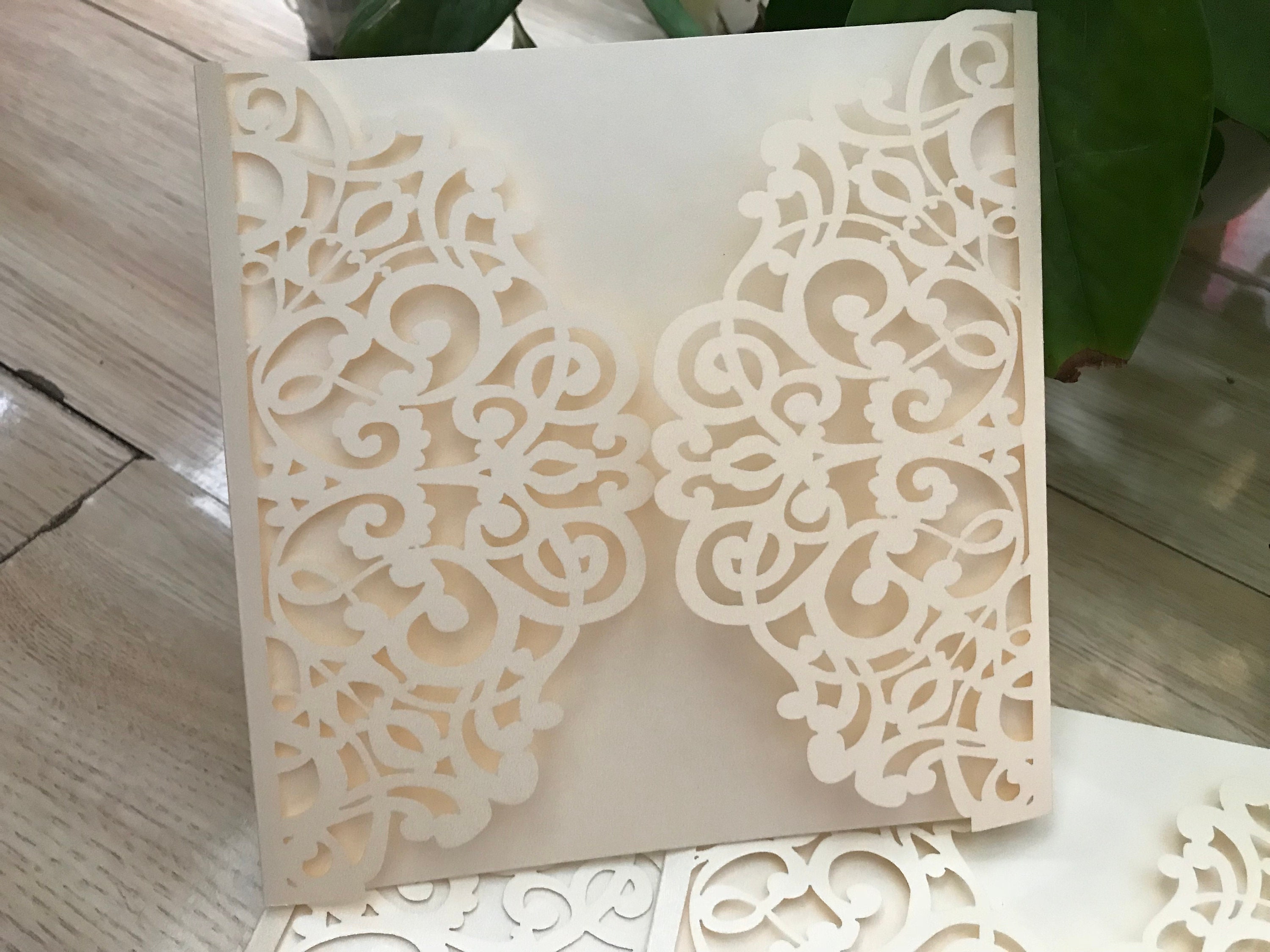 Tree Silver Laser Cut Gatefold Doors Invitation,More Colors Available,Laser Cut Invites for Wedding Sweet Sixteen Birthday Greeting,Laser Cut Wedding Invitations,50pcs