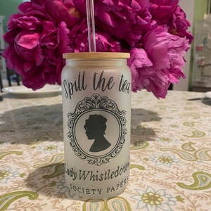 Bridgerton, Lady Whistledown glass cup