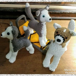 Sitka the Sled Dog and Her Sled Amigurumi Crochet pattern husky dog sled