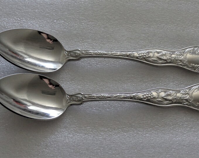 Wallace ZENITH FROST STAINLESS Place Oval Soup Spoon 4136842 