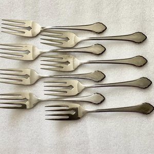 8 Summer Mist, Autumn Glow Salad Forks, Oneida - Wm Rogers Stainless Flatware, burnished handle