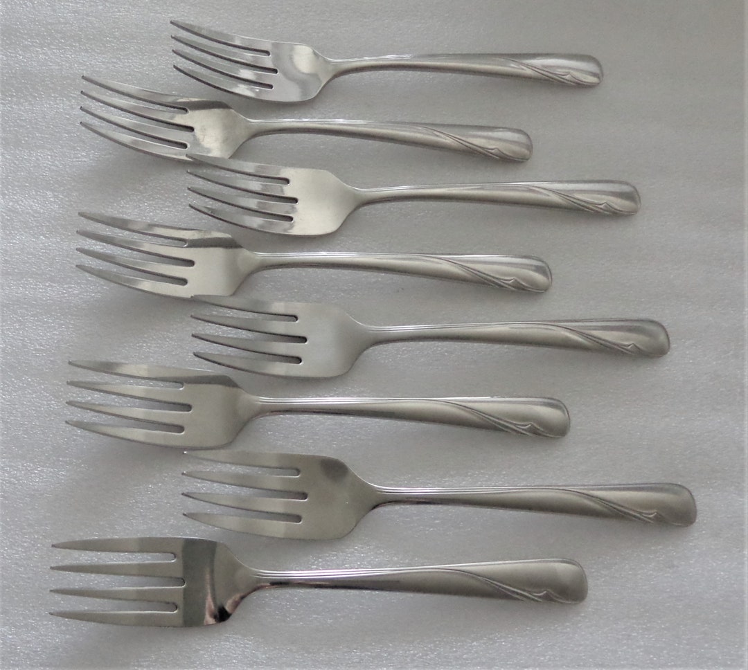 Oneida Oceanic Stainless Flatware 8 Salad Forks Fork Flat Etsy