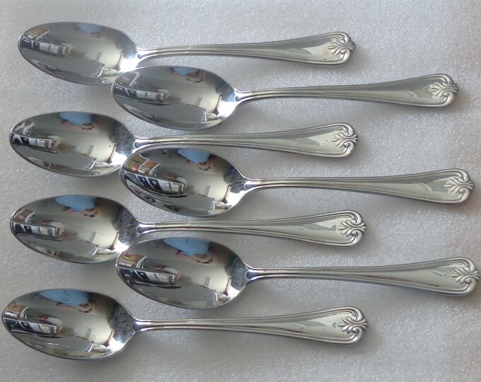 Lifetime Cutlery Stainless Steel Unknown Pattern Center Ridge Oval Soup Spoon s 