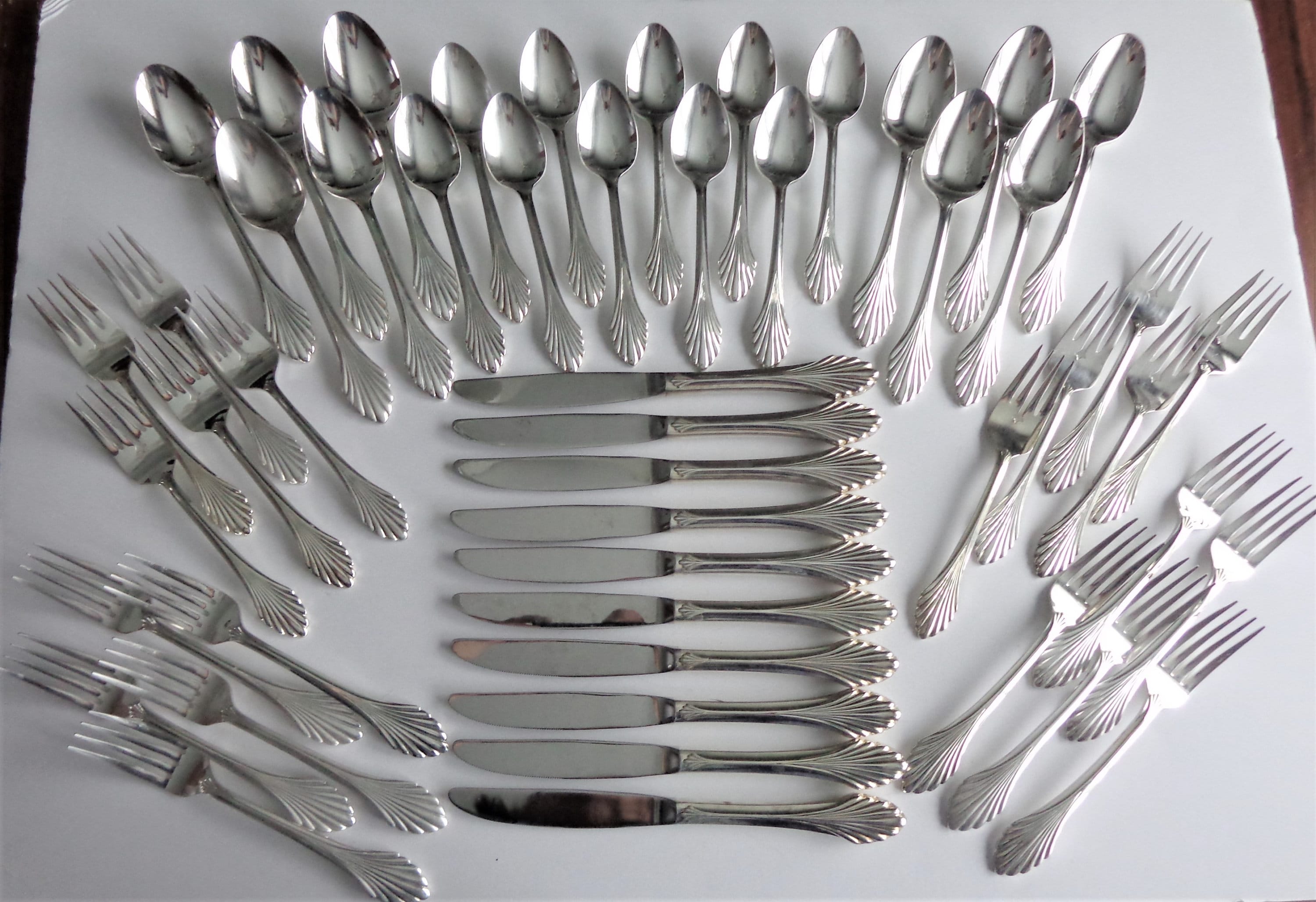 Vintage Silverplate Flatware Set (50-Piece): Fan Flair Tip, Japan