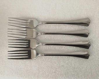 Pfaltzgraff Ellington Stainless Flatware 4 Dinner Forks Korea