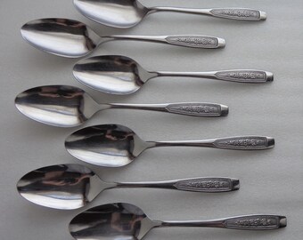 Vintage 7 Imperial Stainless Soup Spoons spoon Unknown Flowers Beaded Flatware Korea