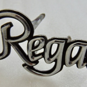 1982 Buick Regal Vintage car Badge, Emblem, 126088 Logo