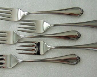 Oneida Distinction Winter Hill Flatware, 5 Stainless Salad Forks - fork, Distinction Deluxe Oneida