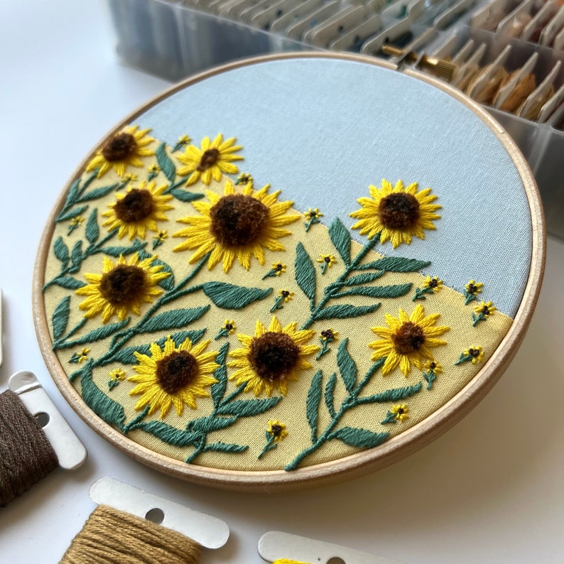 Field of sunflowers, 3d embroidery pattern. Hand Embroidery pattern PDF. DIY. Embroidery Hoop art, Hand Embroidery, Decor. Video tutorial image 8