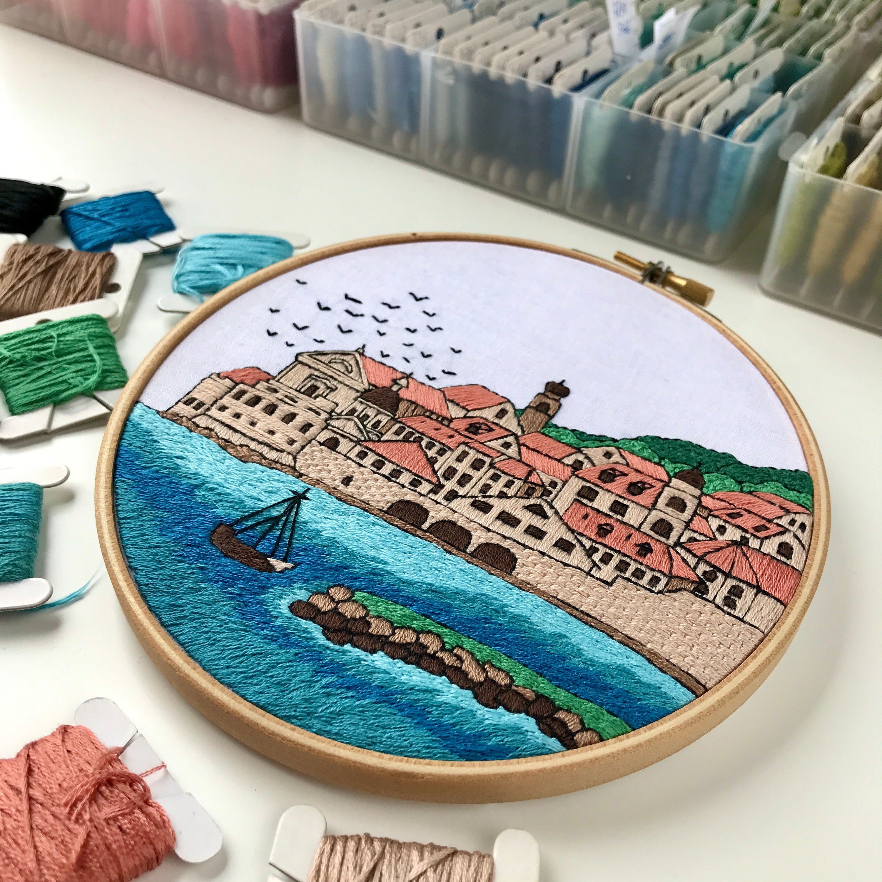 クロアチア、ドゥブロヴニク。手刺繍のパターンPDF、刺繍ガイド