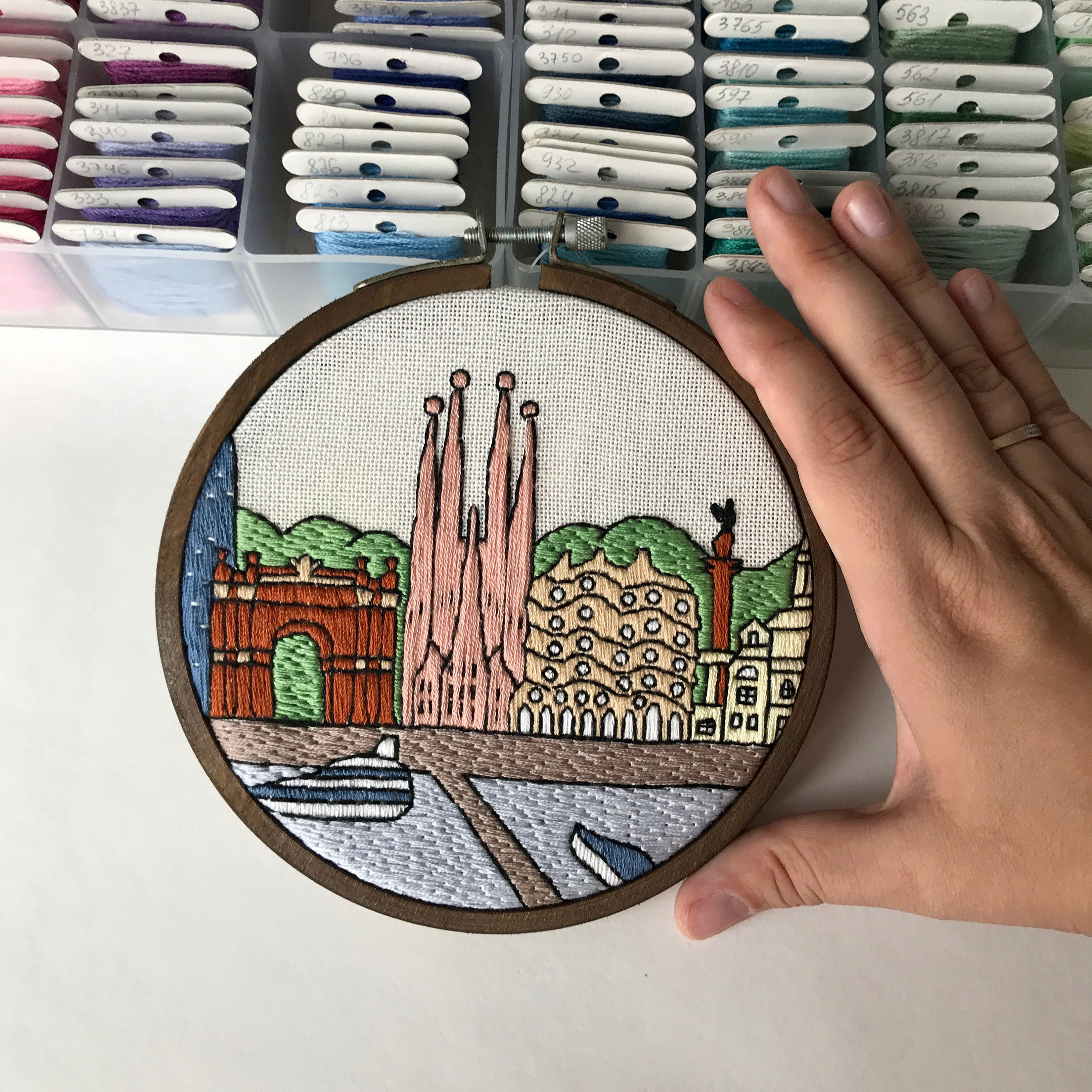barcelona-spain-hand-embroidery-pattern-pdf-diy-embroidery-etsy
