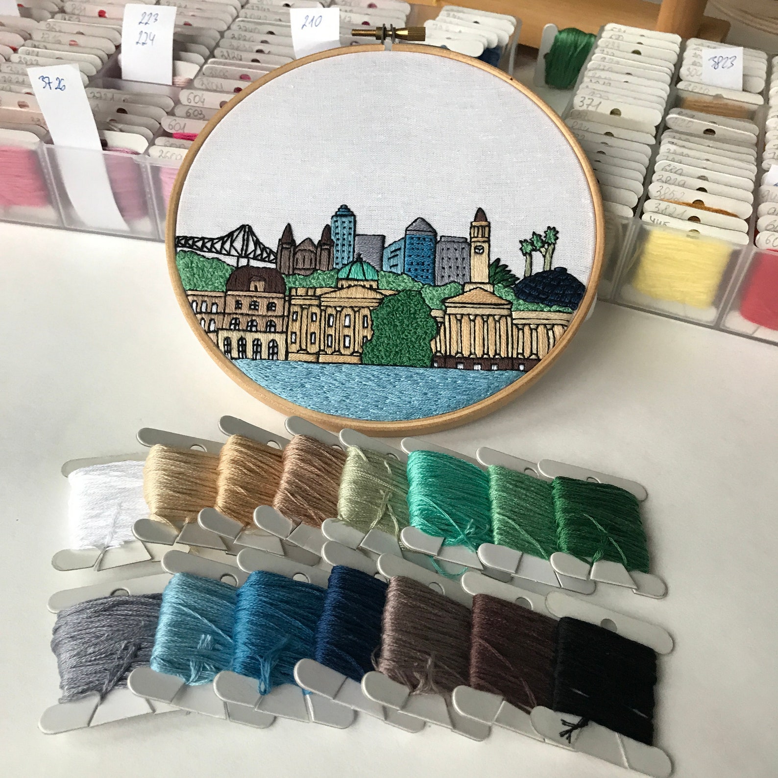 Brisbane Australia Hand Embroidery Pattern PDF. DIY. Etsy