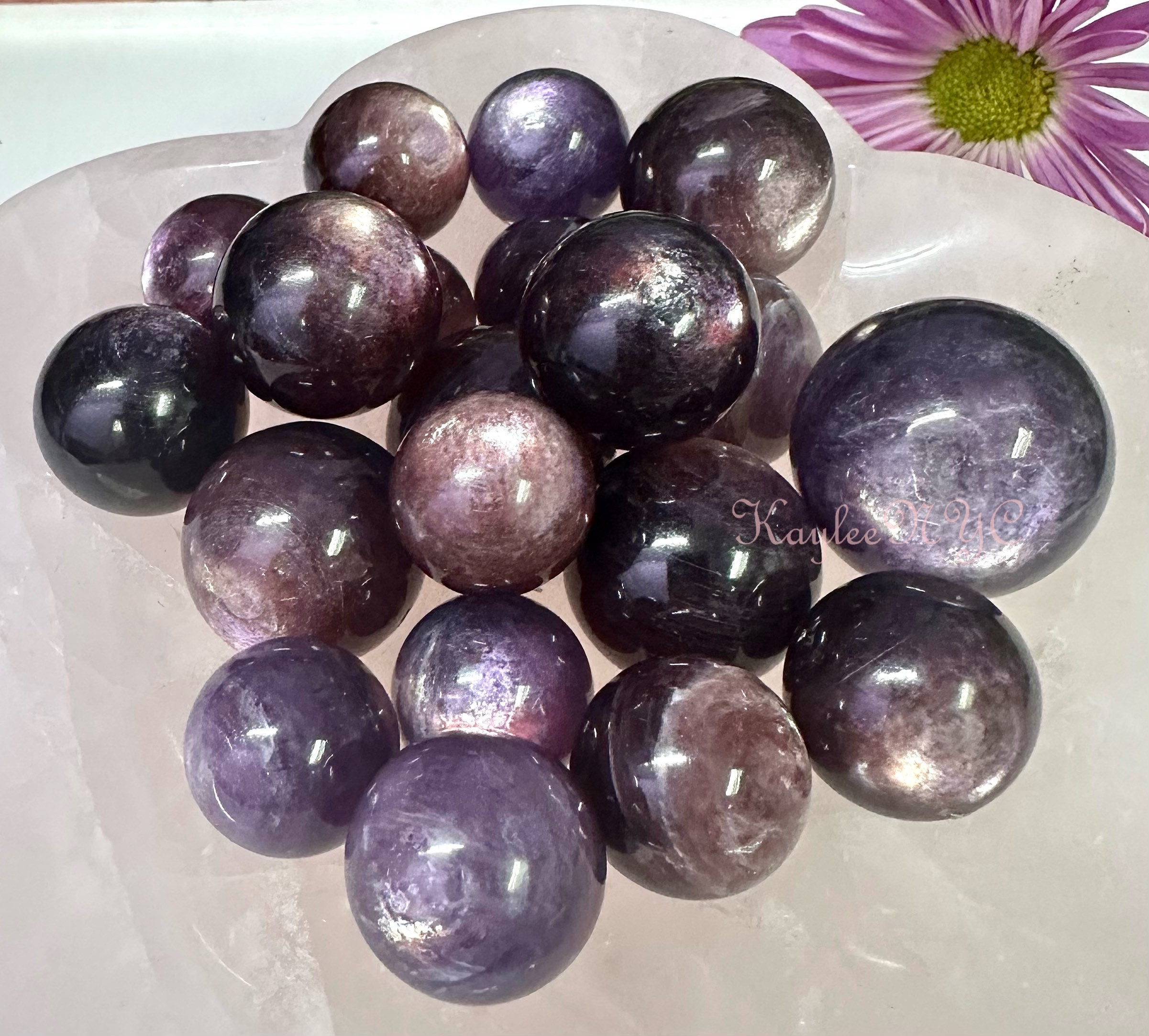 週末価格アパタイト&サンストーン&レピドライト共生　スフィア　マイカ部キラキラ Purple mica sphere - Etsy 日本