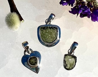 Lot De 3 Pendentifs Tektite En Moldavite Naturelle - Monture Argent 925, Couleur Violette - Neuf