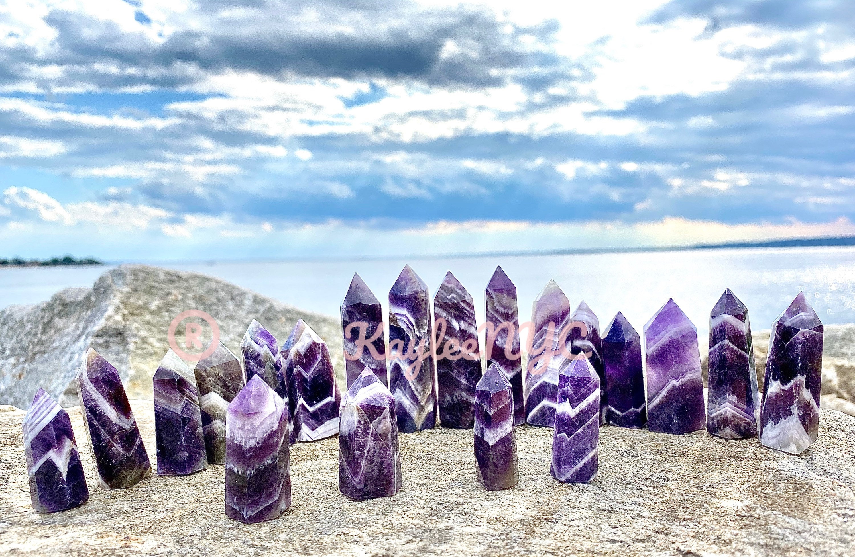Wholesale Lot 1 Lb Small Dream Chevron Amethyst Obelisk Point Crystal Natural Energy