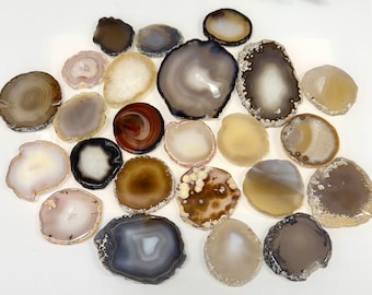 Lote al por mayor de 2 libras de losas de ágata natural con cristales para la sanación energética.