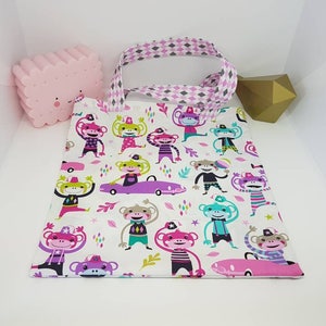 Mini tote bag, petit sac cabas enfant, sac fillette. Petit sac fourre tout, livres de petite taille, tenue de danse ou chaussons, jouets.