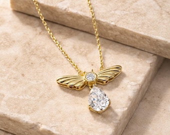 Gold Honey Bee Neckalce in Sterling Silver | Drop diamond Pendant