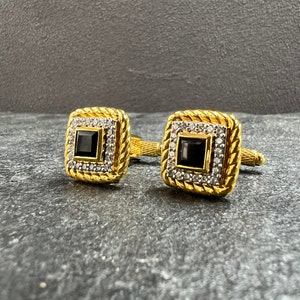 Gold cufflinks for men, mens gifting, Gifts for husband, graduation gifts,  Gift for him, Onyx cufflinks, Dress cufflinks, dapper cufflinks