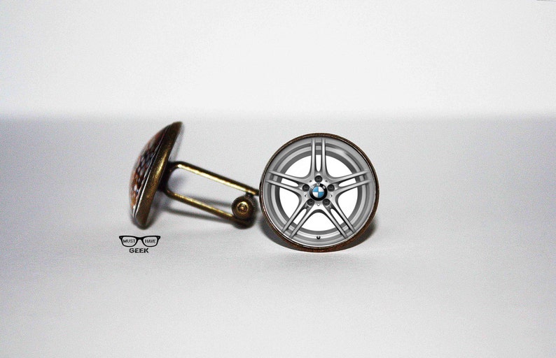 Art Gifts Gift for him Car logo wheel Cufflinks Driver wheel cuff link