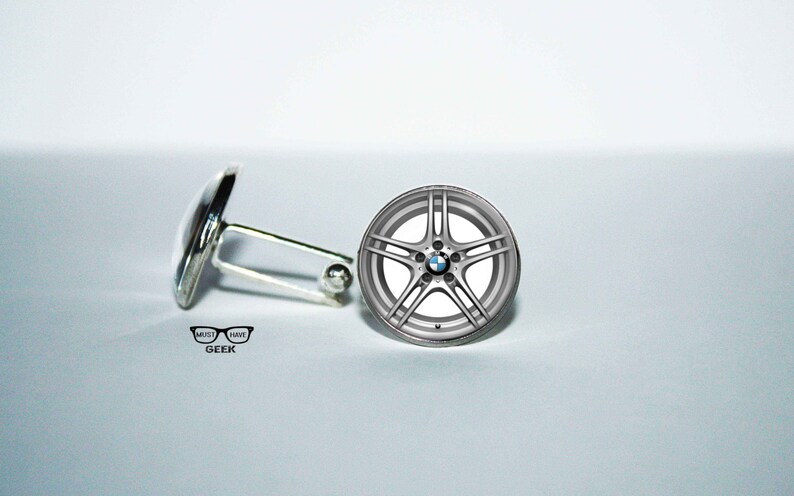 Art Gifts Gift for him Car logo wheel Cufflinks Driver wheel cuff link