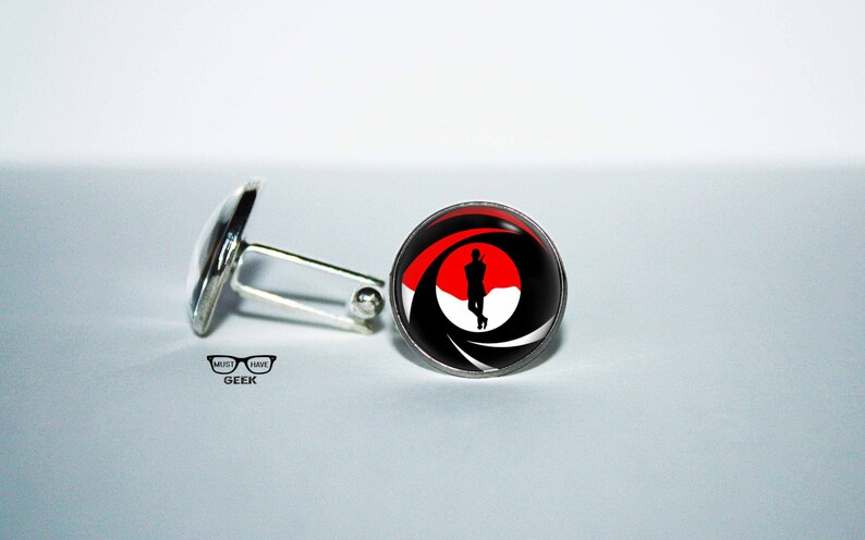 Gift for him James Bond cuff link 007 Cuff links Art Gifts James Bond 007 Retro Cufflinks