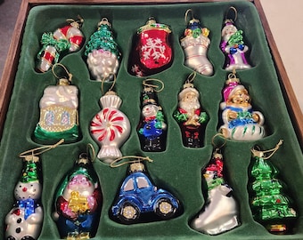 Vintage Thomas Pacconi Classics Museum Series Christmas Glass
