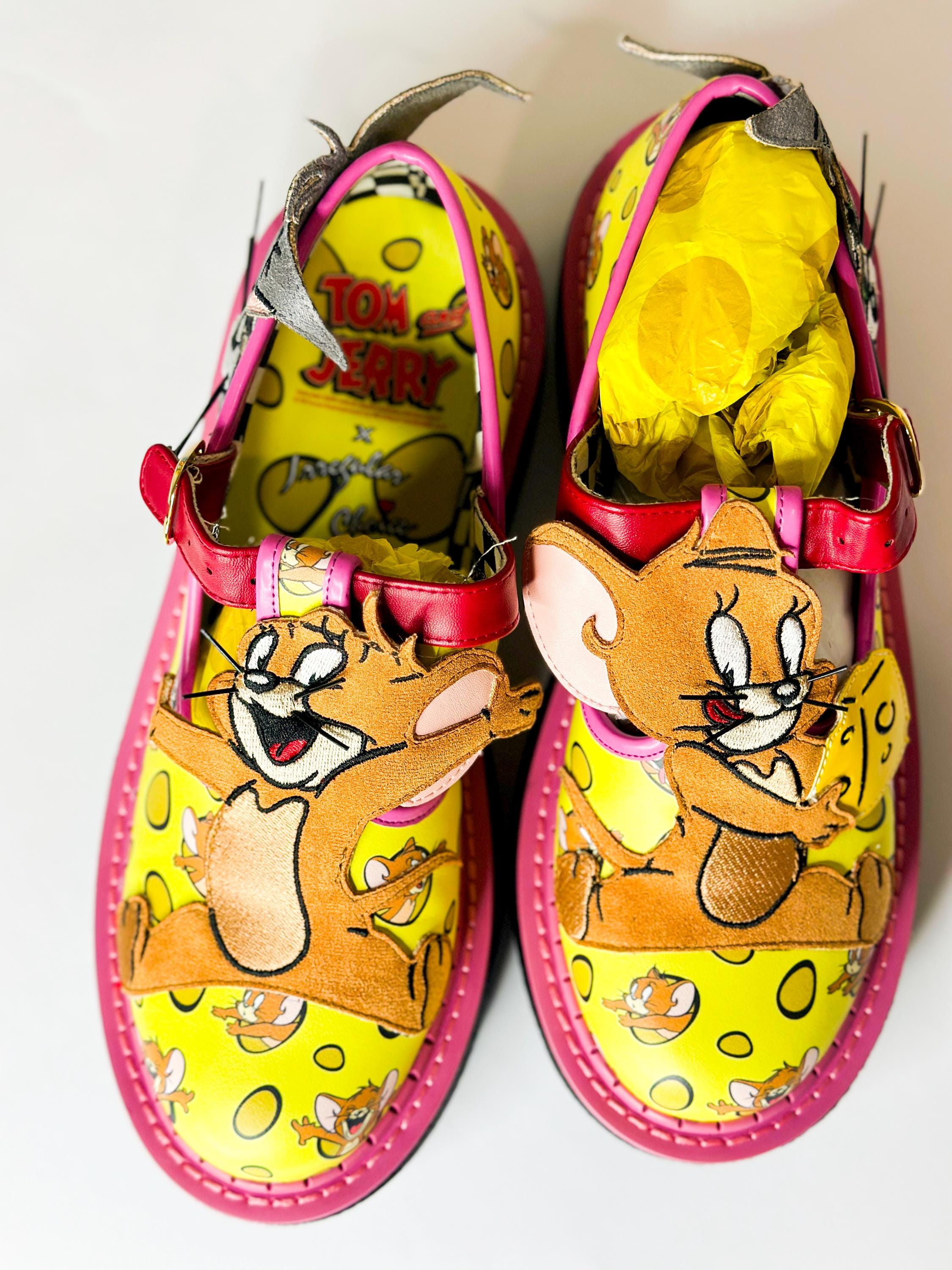 TOM and JERRY ブーツ？シューズ？ ２ Mammy Two Shoes | Tom and Jerry Wiki | Fandom