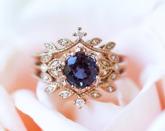 Evanthe Alexandrite Engagement Ring, Vintage Floral Alexandrite Ring, Rose Gold Floral Engagement Ring, Nature Inspired Leaf Ring