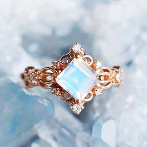 Elsa Moonstone Engagement Ring, Vintage Princess Cut Moonstone Ring Set, Square Moonstone Bridal Set, Wedding Set, in 14K 18K Gold, Platinum