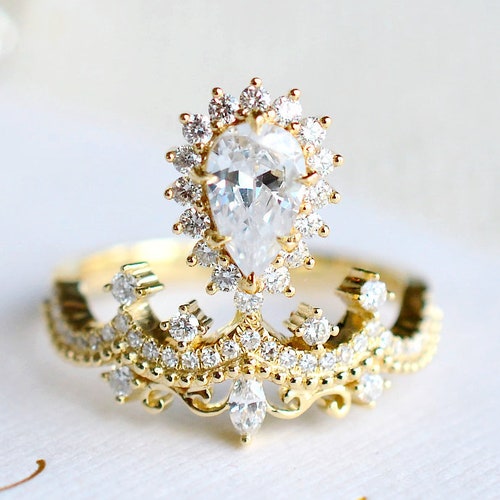 Antoinette Moissanite Engagement Ring Vintage Chandelier - Etsy