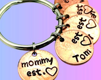 Personalized Mommy Penny Keychain • Hand Stamped Mommy Keepsake • Mother's Day Gift Lucky Penny • Custom New Mom Keyring • Affordable Gift